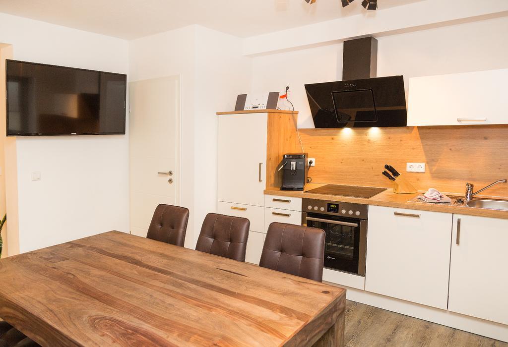 Apartment Yachthafen Waren Bagian luar foto